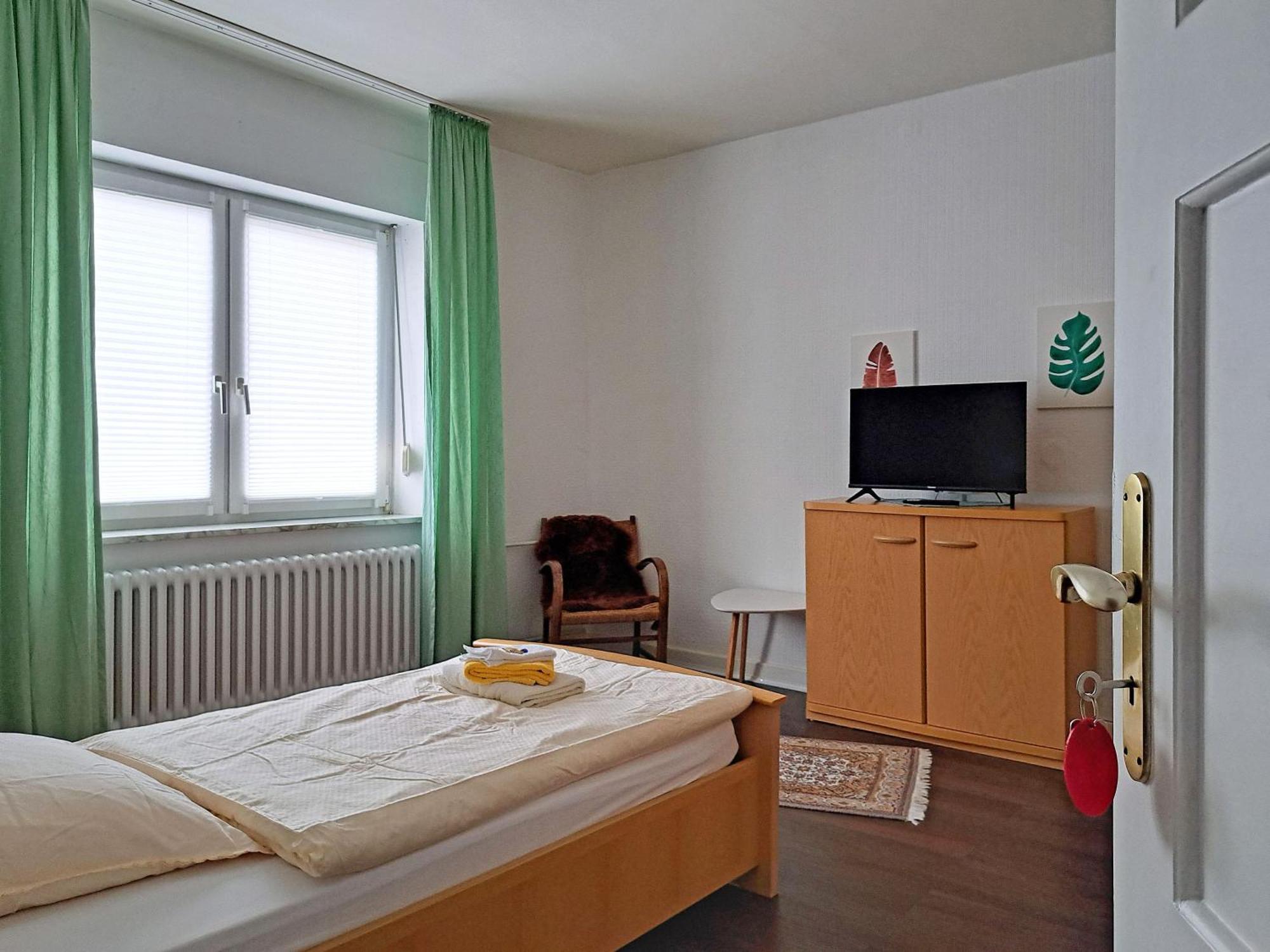 Margaretes Gaestehaus Am Rheinsteig Wanderer Radfahrer Familien Business-Reisende Wlan Gratis Rheinbrohl Exterior foto